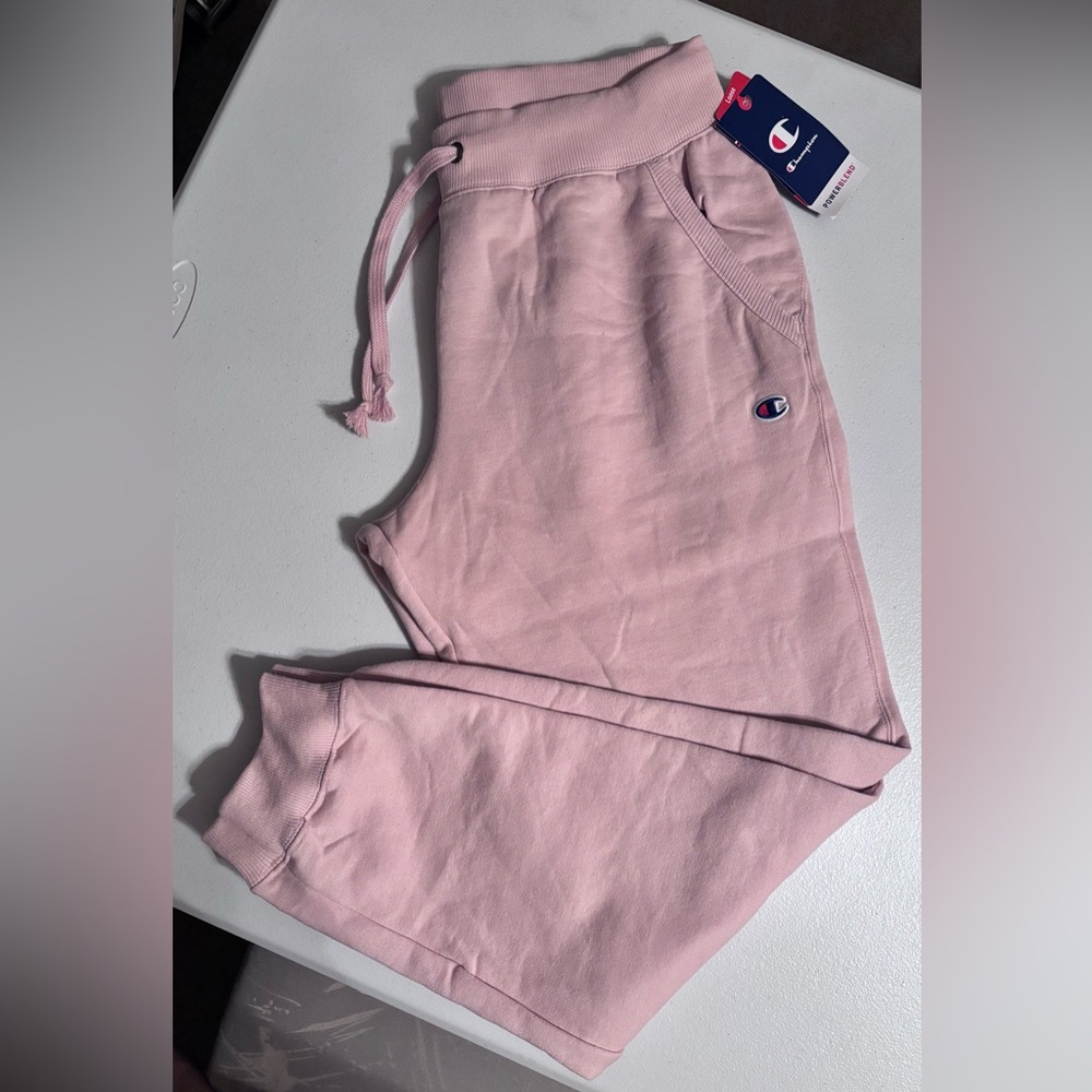 Champion Blush Pink Powerblend Sweatpants 
New with tags!